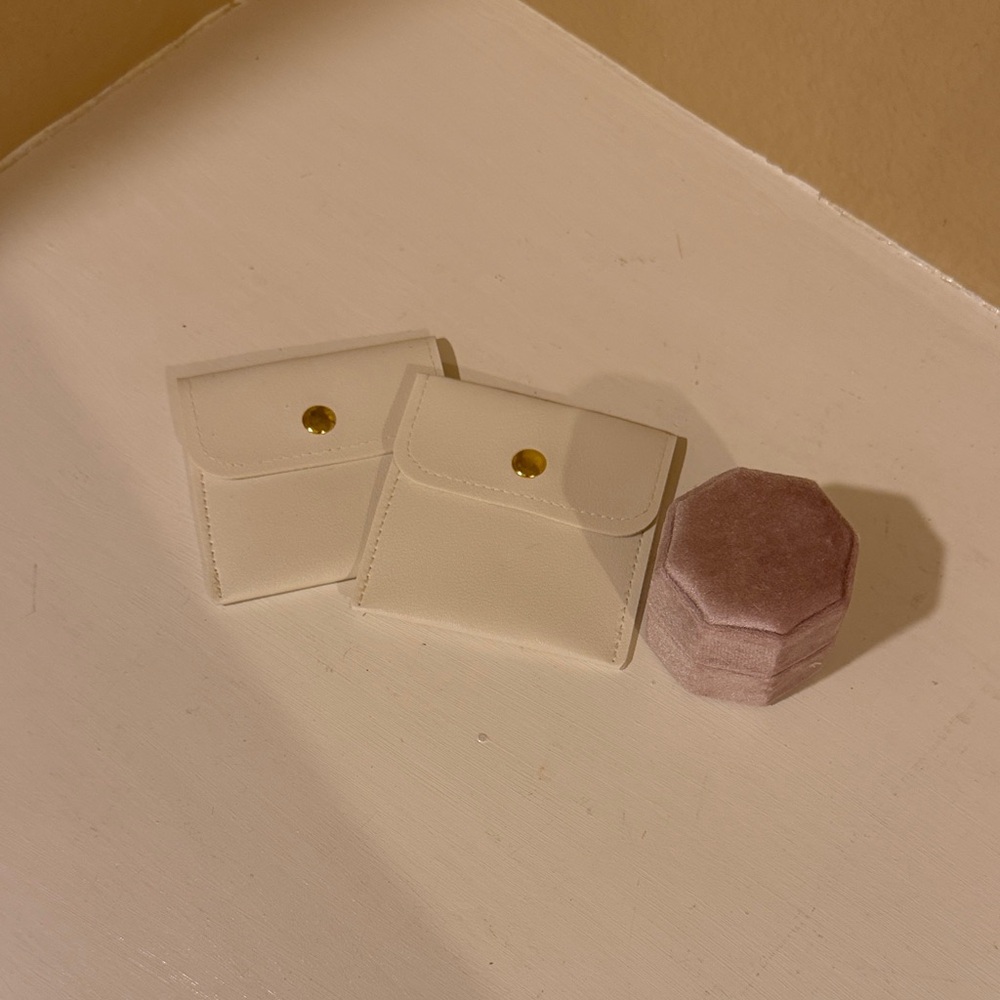Cream Leather Pouches with Pink Velvet Ring Box